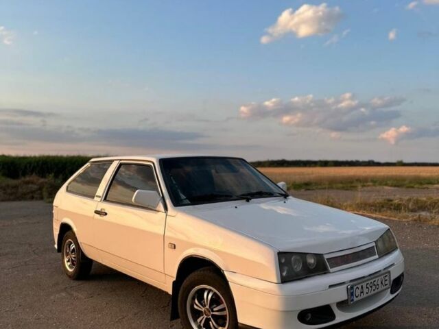 Белый ВАЗ 2108, объемом двигателя 1.3 л и пробегом 80 тыс. км за 3200 $, фото 3 на Automoto.ua