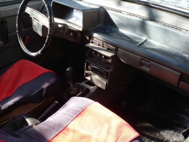 ВАЗ 2108 1987 у Стрые на Automoto.ua Білий ВАЗ 2108, об'ємом двигуна 1.5 л та пробігом 10 тис. км за 570 $, фото 4 на Automoto.ua