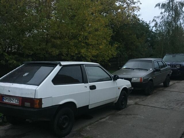 Белый ВАЗ 2108, объемом двигателя 0 л и пробегом 2 тыс. км за 700 $, фото 2 на Automoto.ua