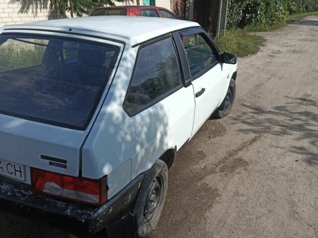 Белый ВАЗ 2108, объемом двигателя 1 л и пробегом 316 тыс. км за 600 $, фото 6 на Automoto.ua