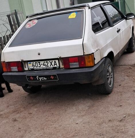 Белый ВАЗ 2108, объемом двигателя 1 л и пробегом 200 тыс. км за 720 $, фото 2 на Automoto.ua
