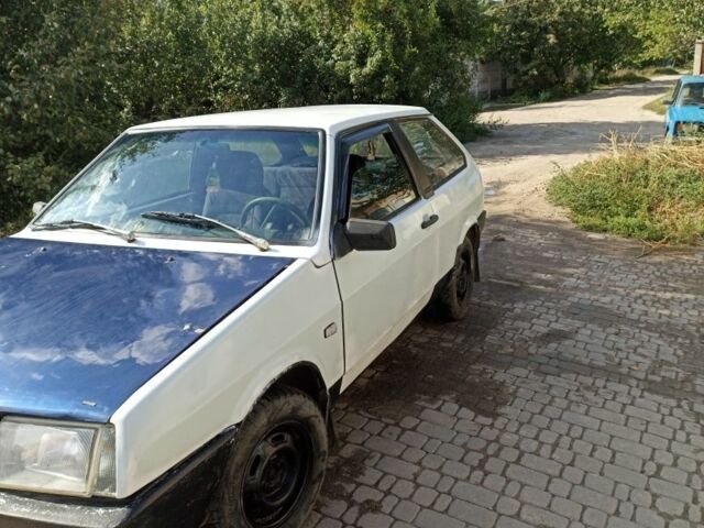 Белый ВАЗ 2108, объемом двигателя 1 л и пробегом 316 тыс. км за 600 $, фото 7 на Automoto.ua