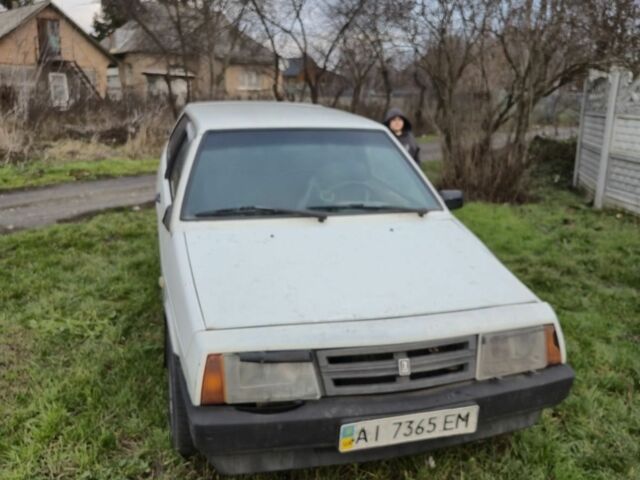 Белый ВАЗ 2108, объемом двигателя 1.3 л и пробегом 150 тыс. км за 500 $, фото 4 на Automoto.ua