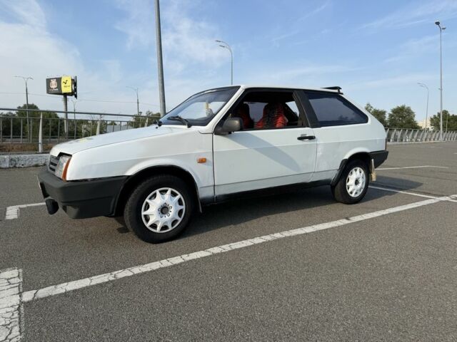 Белый ВАЗ 2108, объемом двигателя 0 л и пробегом 120 тыс. км за 701 $, фото 8 на Automoto.ua