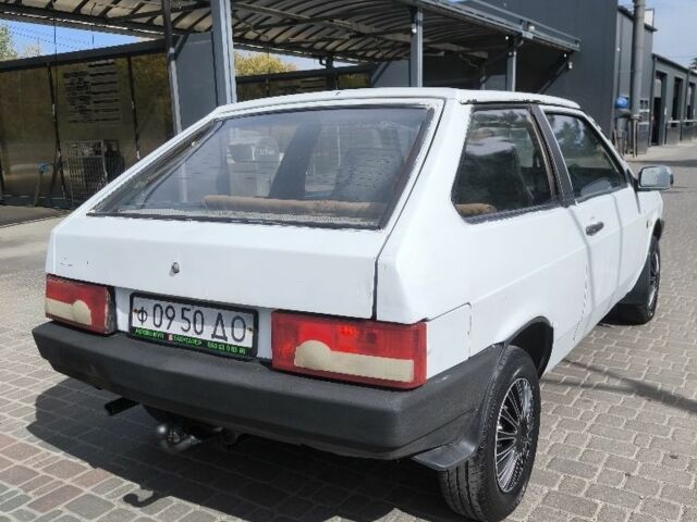 Белый ВАЗ 2108, объемом двигателя 0 л и пробегом 222 тыс. км за 560 $, фото 4 на Automoto.ua
