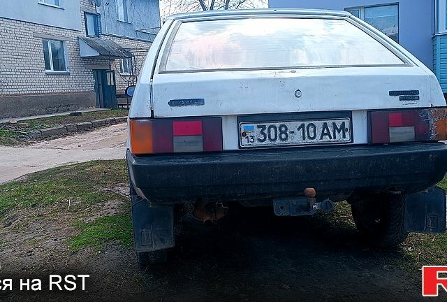 Белый ВАЗ 2108, объемом двигателя 13 л и пробегом 311 тыс. км за 700 $, фото 3 на Automoto.ua