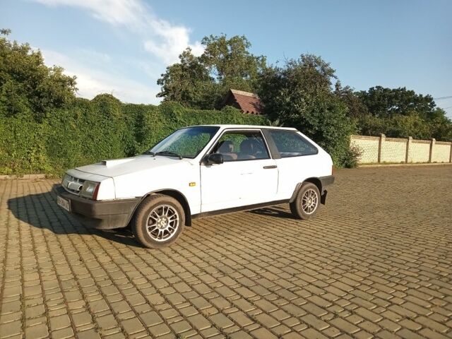 ВАЗ 2108 1988 в Одессе на Automoto.ua Белый ВАЗ 2108, объемом двигателя 1.5 л и пробегом 76 тыс. км за 850 $, фото 7 на Automoto.ua