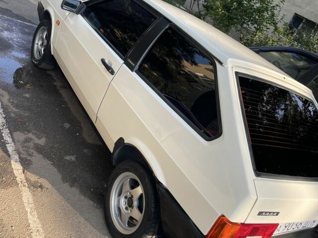 Белый ВАЗ 2108, объемом двигателя 1.6 л и пробегом 40 тыс. км за 2500 $, фото 4 на Automoto.ua