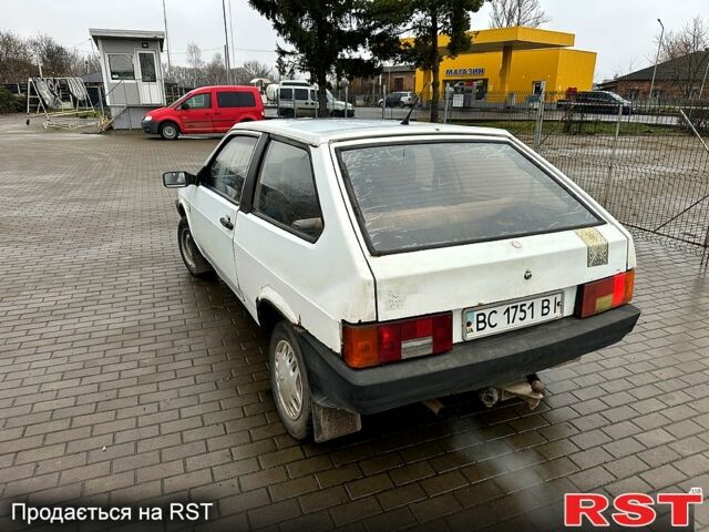 Білий ВАЗ 2108, об'ємом двигуна 1.5 л та пробігом 0 тис. км за 600 $, фото 4 на Automoto.ua