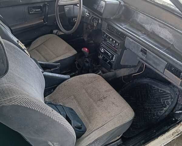 Белый ВАЗ 2108, объемом двигателя 1.5 л и пробегом 22 тыс. км за 400 $, фото 3 на Automoto.ua