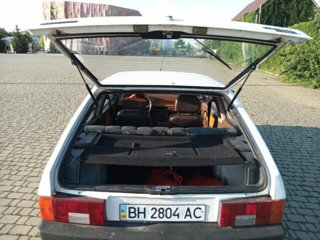 ВАЗ 2108 1988 в Одессе на Automoto.ua Белый ВАЗ 2108, объемом двигателя 1.5 л и пробегом 76 тыс. км за 850 $, фото 11 на Automoto.ua