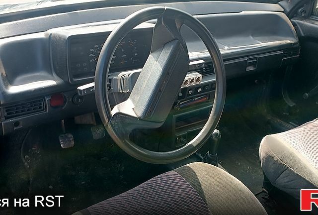 Белый ВАЗ 2108, объемом двигателя 13 л и пробегом 311 тыс. км за 700 $, фото 5 на Automoto.ua