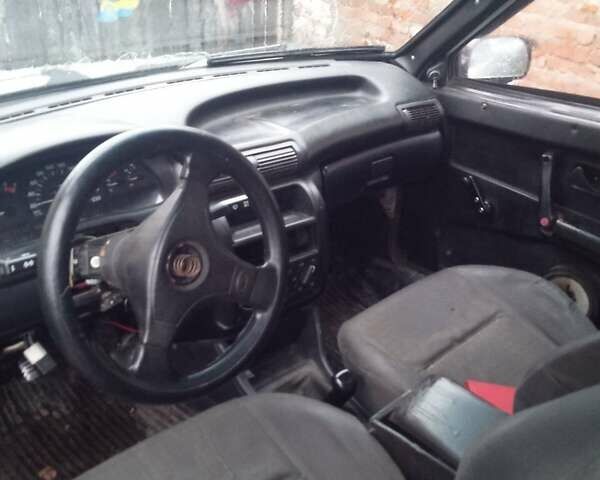 Белый ВАЗ 2108, объемом двигателя 1.1 л и пробегом 300 тыс. км за 700 $, фото 4 на Automoto.ua