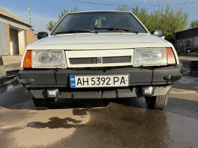 Белый ВАЗ 2108, объемом двигателя 1.3 л и пробегом 50 тыс. км за 710 $, фото 4 на Automoto.ua