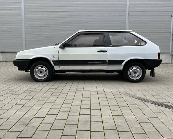 Белый ВАЗ 2108, объемом двигателя 1.3 л и пробегом 1 тыс. км за 725 $, фото 1 на Automoto.ua