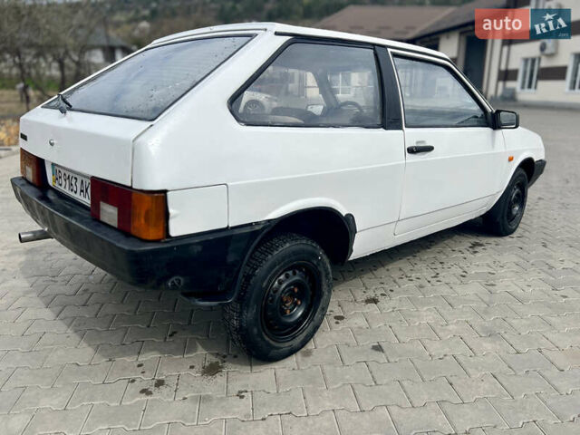 Белый ВАЗ 2108, объемом двигателя 1.5 л и пробегом 168 тыс. км за 1200 $, фото 3 на Automoto.ua