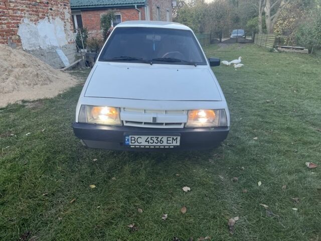 Белый ВАЗ 2108, объемом двигателя 1.3 л и пробегом 3 тыс. км за 1100 $, фото 6 на Automoto.ua