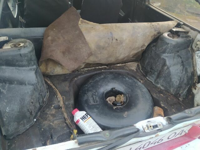 Белый ВАЗ 2108, объемом двигателя 1.3 л и пробегом 780 тыс. км за 692 $, фото 5 на Automoto.ua