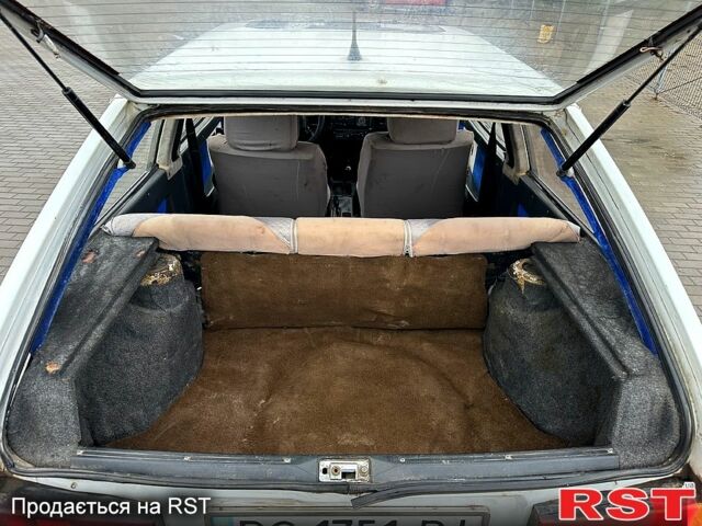 Білий ВАЗ 2108, об'ємом двигуна 1.5 л та пробігом 0 тис. км за 600 $, фото 5 на Automoto.ua