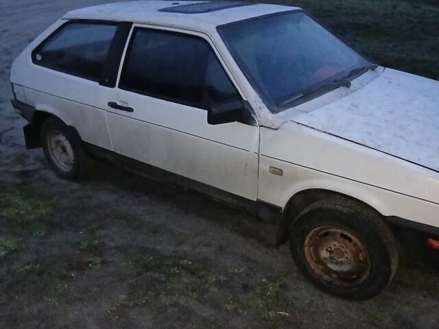 Белый ВАЗ 2108, объемом двигателя 1.5 л и пробегом 3 тыс. км за 700 $, фото 1 на Automoto.ua