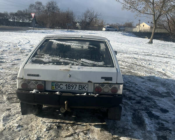 Білий ВАЗ 2108, об'ємом двигуна 1.3 л та пробігом 400 тис. км за 350 $, фото 5 на Automoto.ua