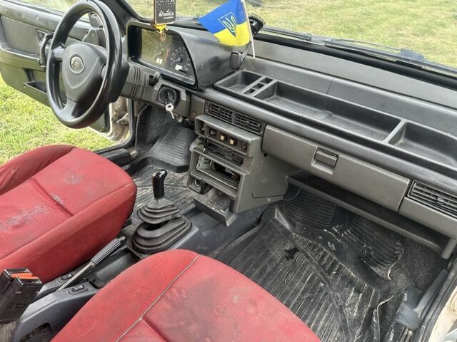 Белый ВАЗ 2108, объемом двигателя 0 л и пробегом 100 тыс. км за 700 $, фото 16 на Automoto.ua