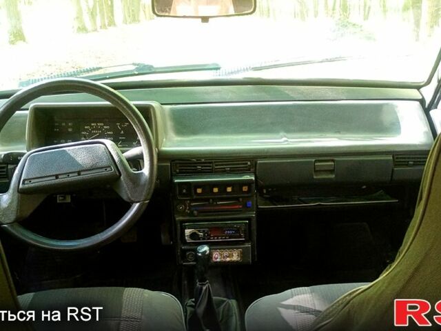 Белый ВАЗ 2108, объемом двигателя 1.3 л и пробегом 0 тыс. км за 1000 $, фото 8 на Automoto.ua