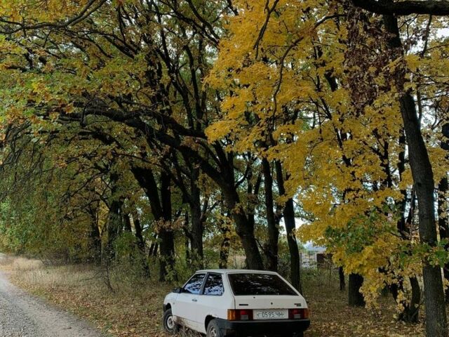 Белый ВАЗ 2108, объемом двигателя 1.3 л и пробегом 50 тыс. км за 357 $, фото 1 на Automoto.ua