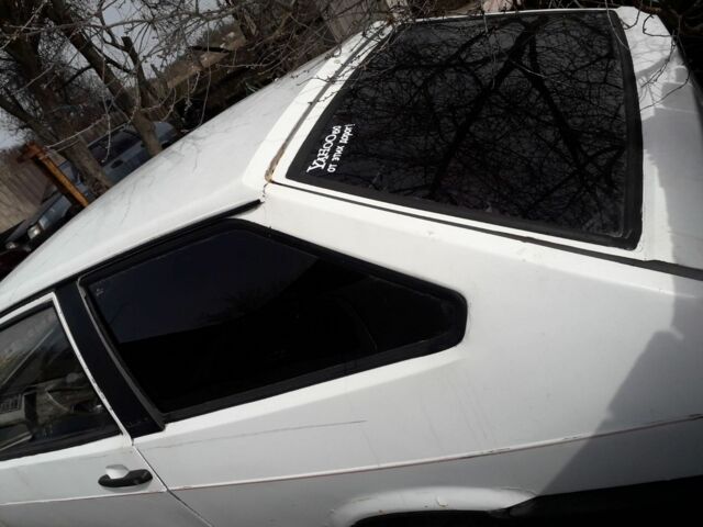 Белый ВАЗ 2108, объемом двигателя 1 л и пробегом 574 тыс. км за 1235 $, фото 4 на Automoto.ua