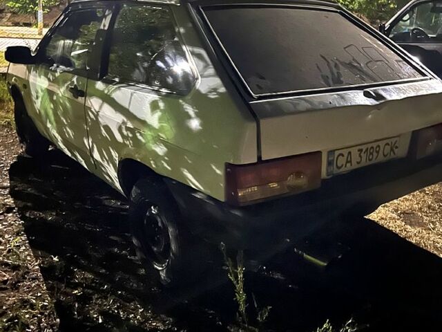 Белый ВАЗ 2108, объемом двигателя 1.3 л и пробегом 155 тыс. км за 750 $, фото 1 на Automoto.ua
