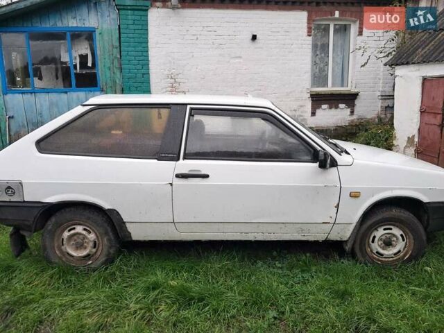 Белый ВАЗ 2108, объемом двигателя 1.5 л и пробегом 102 тыс. км за 600 $, фото 6 на Automoto.ua