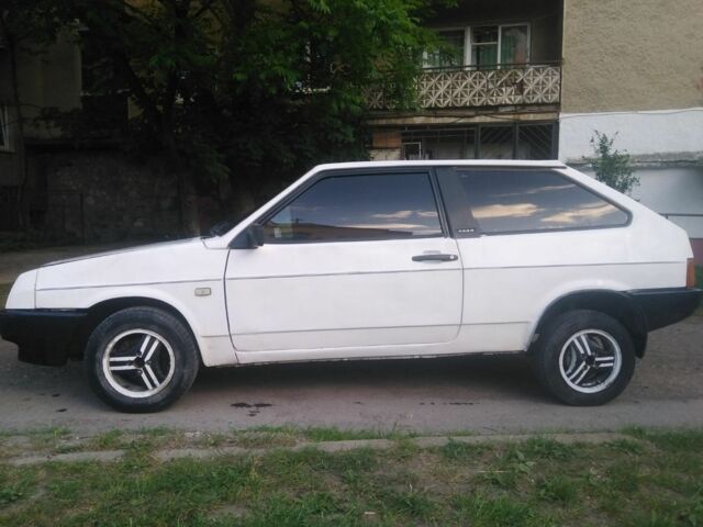 Белый ВАЗ 2108, объемом двигателя 1.3 л и пробегом 80 тыс. км за 749 $, фото 4 на Automoto.ua