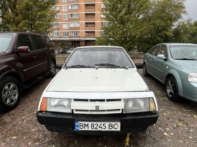 Белый ВАЗ 2108, объемом двигателя 1.3 л и пробегом 64 тыс. км за 680 $, фото 5 на Automoto.ua