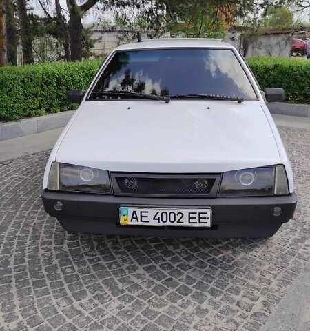 Белый ВАЗ 2108, объемом двигателя 1.5 л и пробегом 850 тыс. км за 1700 $, фото 5 на Automoto.ua