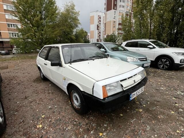 Белый ВАЗ 2108, объемом двигателя 1.3 л и пробегом 64 тыс. км за 680 $, фото 1 на Automoto.ua