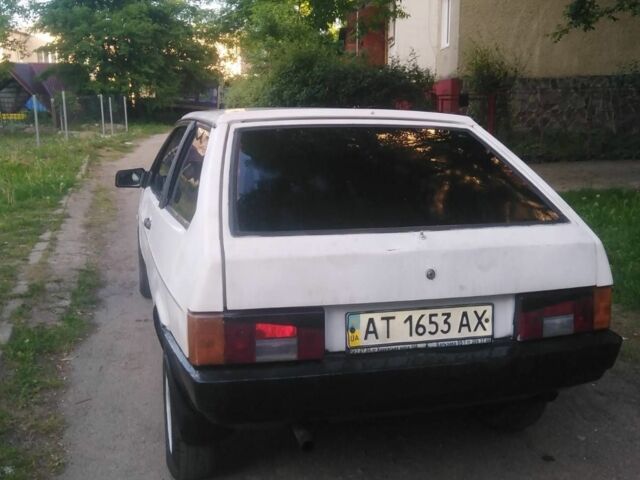 Белый ВАЗ 2108, объемом двигателя 1.3 л и пробегом 80 тыс. км за 749 $, фото 5 на Automoto.ua