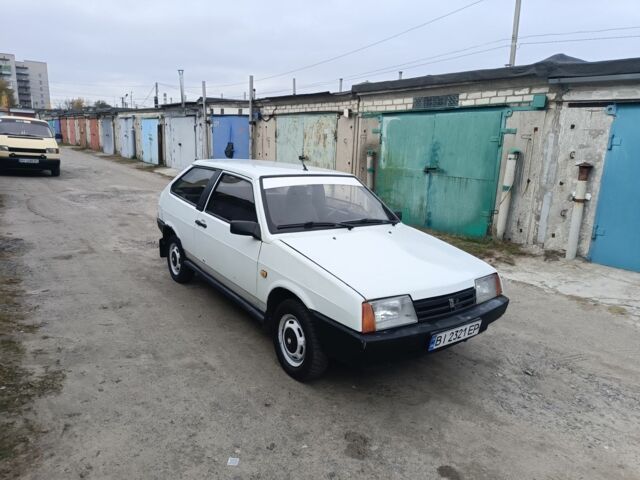 Белый ВАЗ 2108, объемом двигателя 1.5 л и пробегом 93 тыс. км за 800 $, фото 3 на Automoto.ua