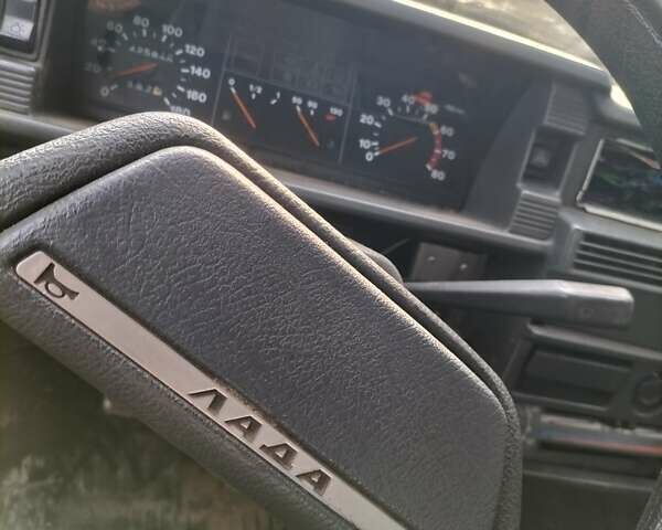 Белый ВАЗ 2108, объемом двигателя 1.3 л и пробегом 100 тыс. км за 650 $, фото 3 на Automoto.ua
