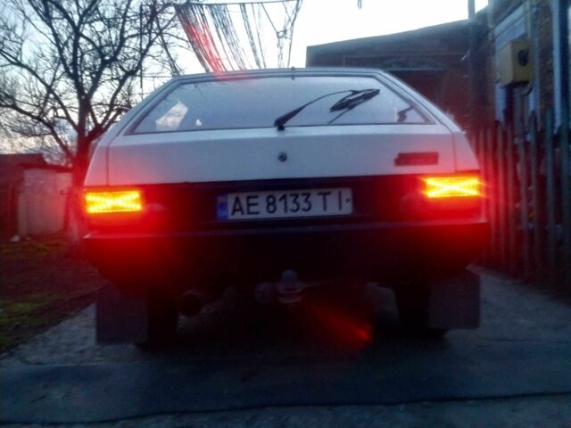 Белый ВАЗ 2108, объемом двигателя 1.3 л и пробегом 35 тыс. км за 841 $, фото 5 на Automoto.ua