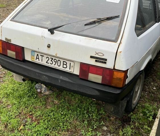 Белый ВАЗ 2108, объемом двигателя 1.3 л и пробегом 340 тыс. км за 486 $, фото 2 на Automoto.ua