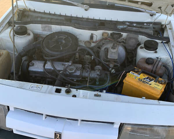 Белый ВАЗ 2108, объемом двигателя 1.3 л и пробегом 90 тыс. км за 899 $, фото 7 на Automoto.ua