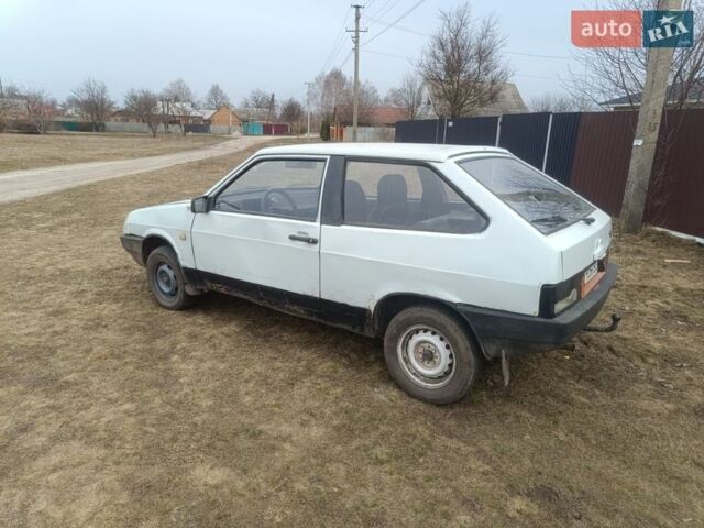 Белый ВАЗ 2108, объемом двигателя 1.29 л и пробегом 83 тыс. км за 450 $, фото 2 на Automoto.ua