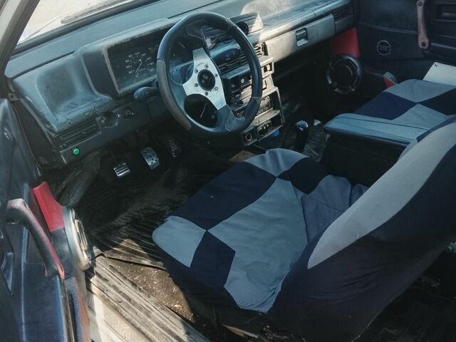 Білий ВАЗ 2108, об'ємом двигуна 1.5 л та пробігом 198 тис. км за 404 $, фото 3 на Automoto.ua