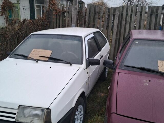 Белый ВАЗ 2108, объемом двигателя 1 л и пробегом 3 тыс. км за 650 $, фото 5 на Automoto.ua