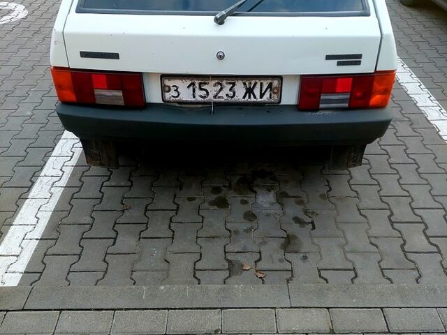 Белый ВАЗ 2108, объемом двигателя 1.3 л и пробегом 0 тыс. км за 1300 $, фото 5 на Automoto.ua