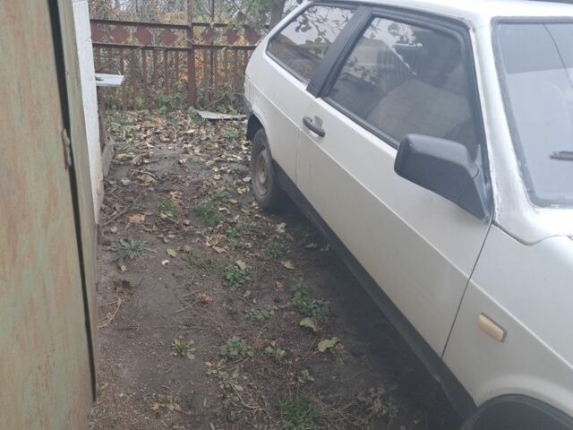 Белый ВАЗ 2108, объемом двигателя 1 л и пробегом 55 тыс. км за 477 $, фото 1 на Automoto.ua