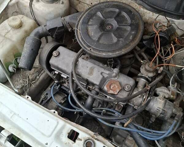 Белый ВАЗ 2108, объемом двигателя 1.5 л и пробегом 436 тыс. км за 602 $, фото 1 на Automoto.ua