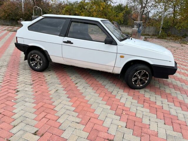 Белый ВАЗ 2108, объемом двигателя 1.5 л и пробегом 2 тыс. км за 1300 $, фото 1 на Automoto.ua