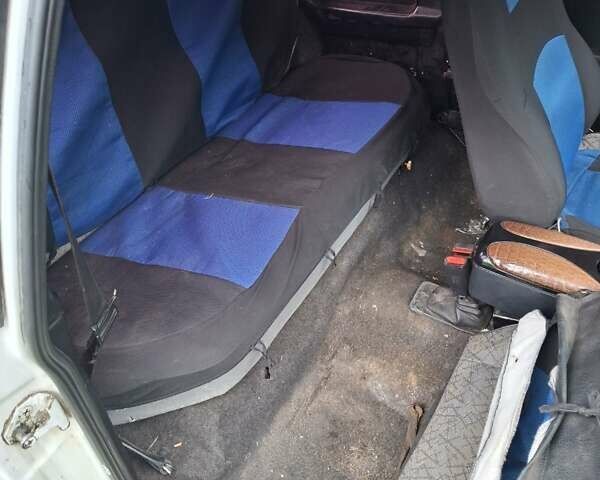 Белый ВАЗ 2108, объемом двигателя 1.5 л и пробегом 436 тыс. км за 602 $, фото 4 на Automoto.ua