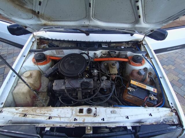 Белый ВАЗ 2108, объемом двигателя 1.5 л и пробегом 380 тыс. км за 800 $, фото 8 на Automoto.ua